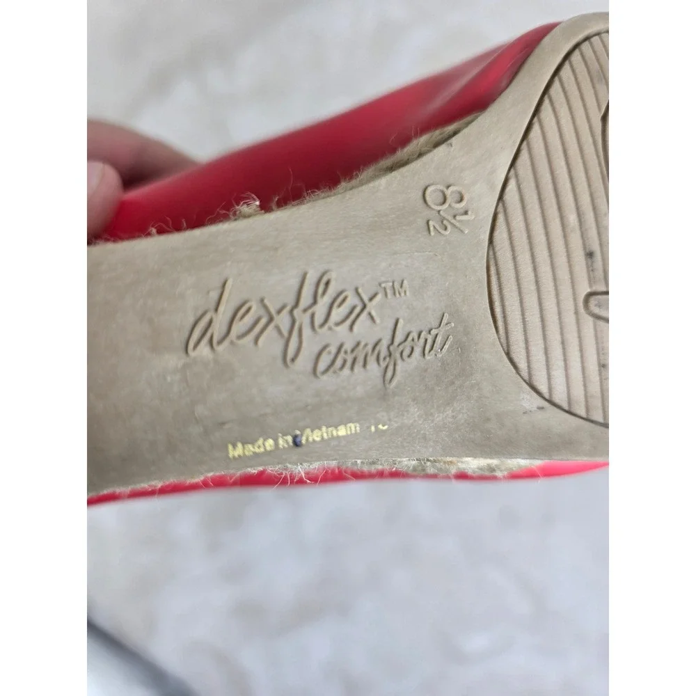 DexFlex Comfort Red Patent Peep Toe Espadrille Wedge‎ Heels Women Size 8.5